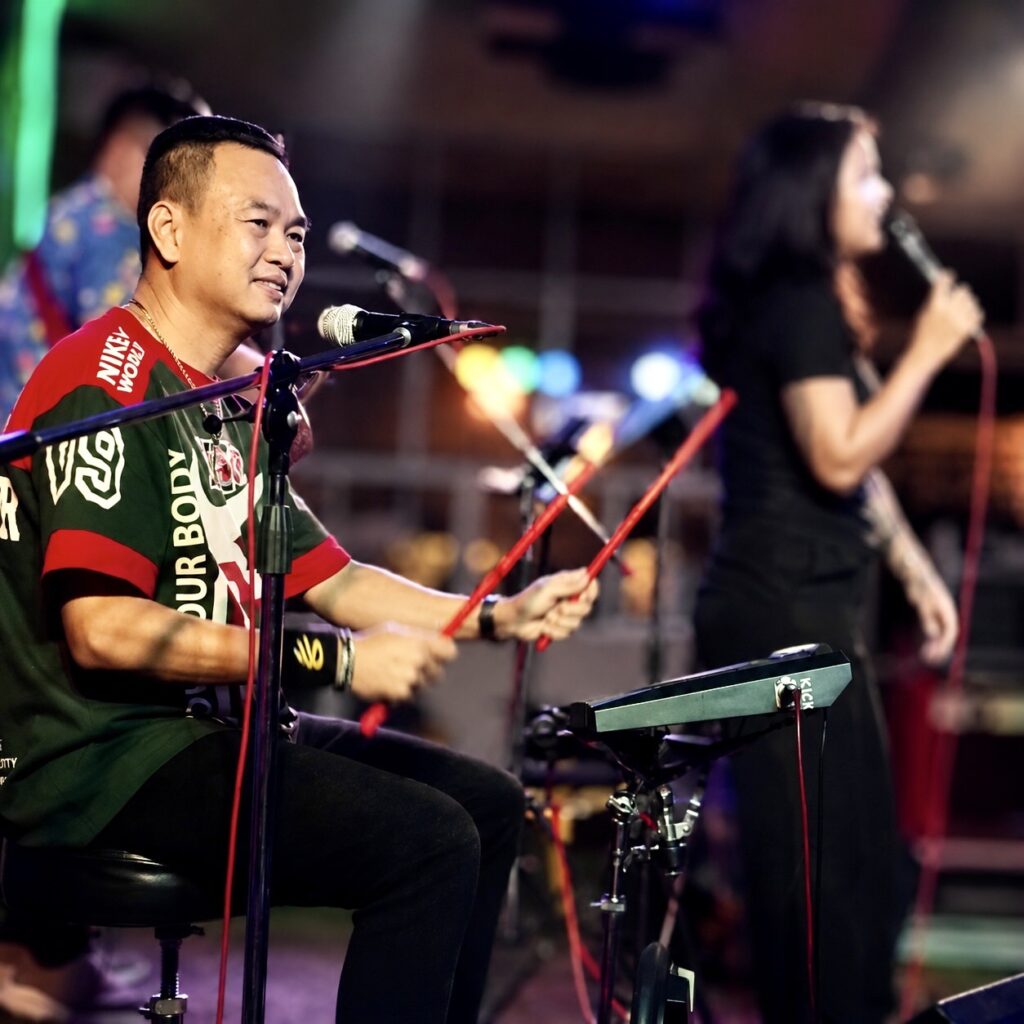 lamai drummer